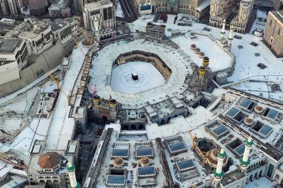 10 Nights Umrah Package Kaaba View Luxury